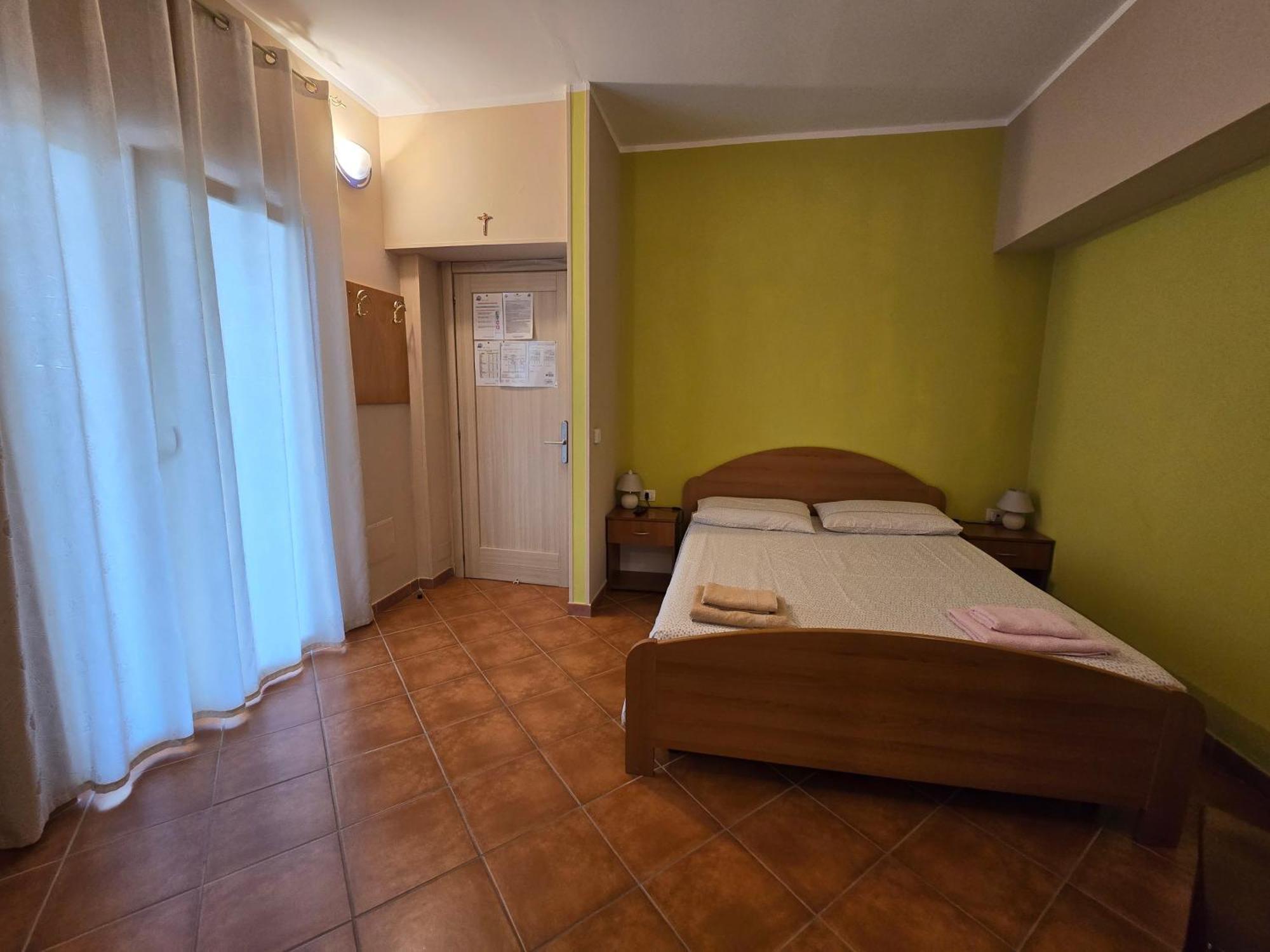 B&B La Petrosa Frascineto Exteriör bild